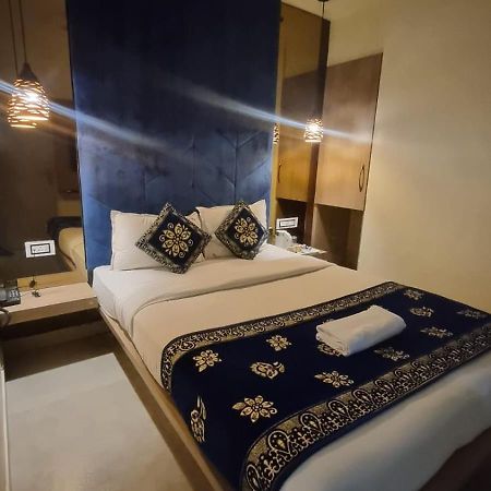 Beachfront Resort Calangute Bagian luar foto